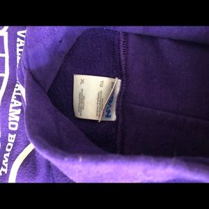 Gildan Tops - UNIVERSITY OF WASHINGTON HOODIE Gildan Tops - UNIVERSITY OF WASHINGTON HOODIE